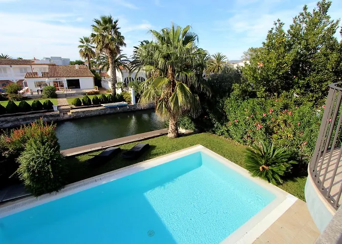 Leon Inmo Olivia - 10039 Villa Empuriabrava
