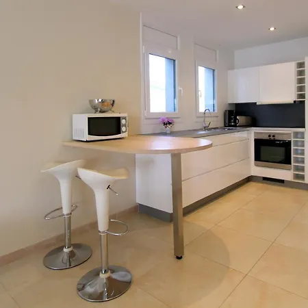 Villa Leon Inmo Villa Olivia - 10039 Empuriabrava
